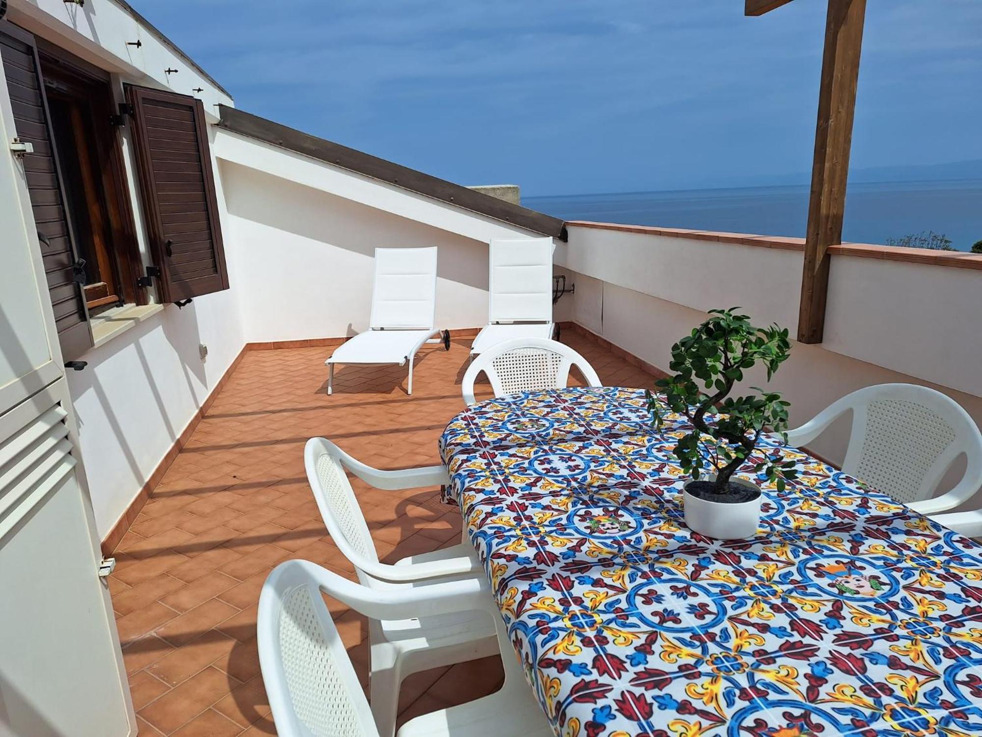 דירות פרגליה Terrazza Michelino מראה חיצוני תמונה